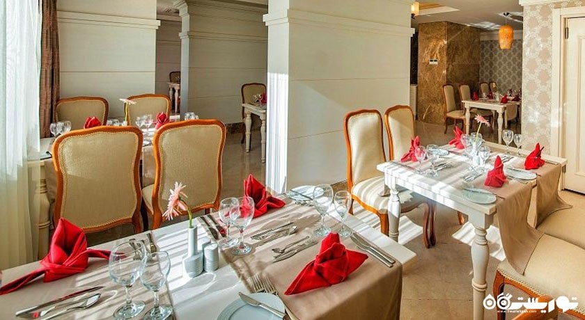 رستوران مکزیکن هتل رمادا ریزورت لارا